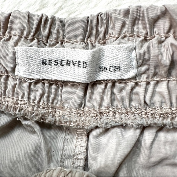 ⭐️ 5 for $25 Kids RESERVED Beige Convertible Shorts/Pants Size 110 cm 5 years - Picture 5 of 7